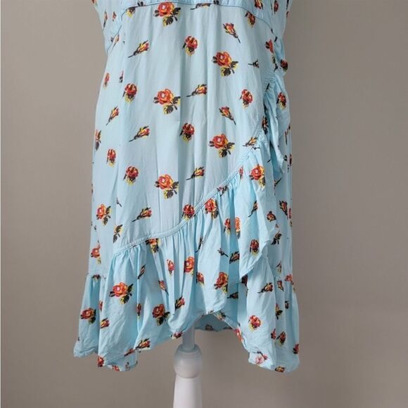 J Crew Faux Wrap Floral Mini Dress
Cottagecore Summer Ruffles - Picture 12 of 16